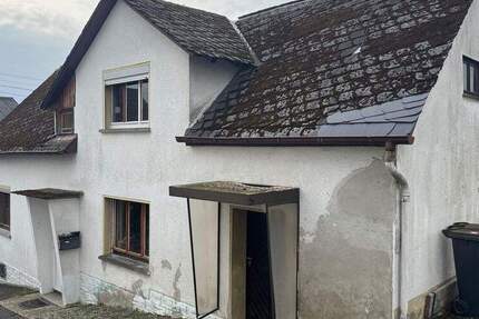 Haus Hartenfels - 4 Zimmer, 95 m&sup2;, 100.000&euro; | Angebot:25745779