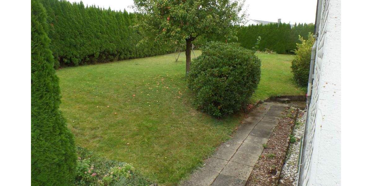 Einfamilienhaus Oberdreis - 1 Zimmer, 242 m&sup2;, 235.000&euro; | Angebot:25732785