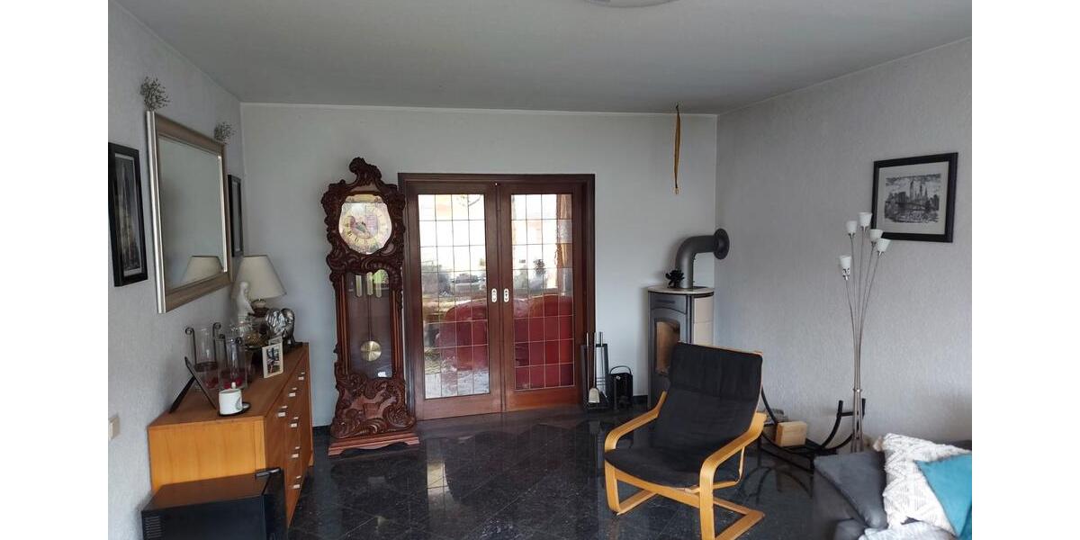 Etagenwohnung Andernach - 5 Zimmer, 124 m&sup2;, 325.000&euro; | Angebot:26164175