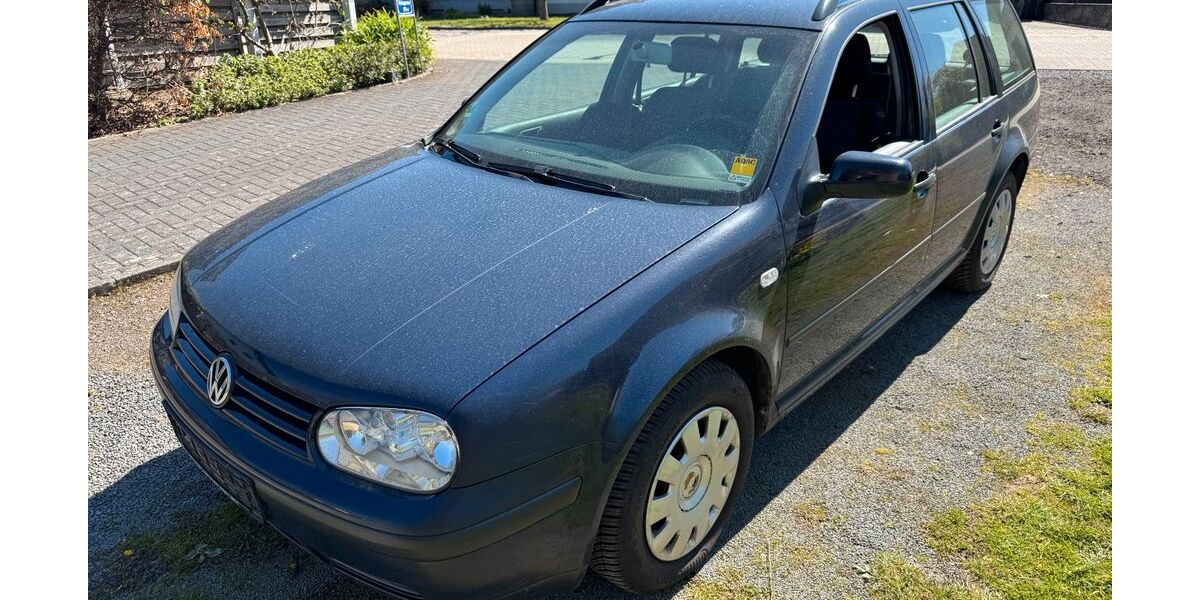 VW Golf 211.000 km 1.950 &euro; Andernach 56626