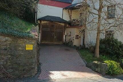 Haus Hillscheid - 6 Zimmer, 144 m&sup2;, 219.000&euro; | Angebot:25708347