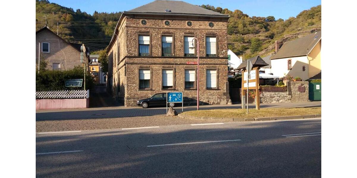 Mehrfamilienhaus, Wohnhaus Dieblich - 10 Zimmer, 230 m&sup2;, 275.000&euro; | Angebot:24679520