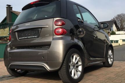 Smart ForTwo 128.500 km 9.999 &euro; Neustadt Wied 53577