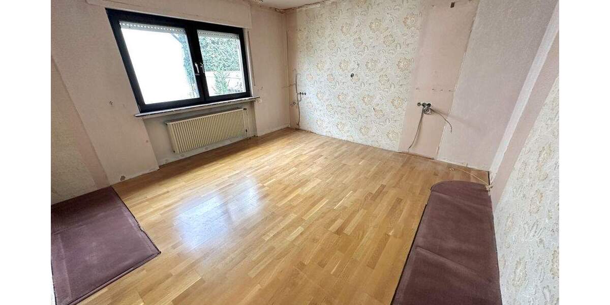 Einfamilienhaus Ransbach-Baumbach Baumbach - 7 Zimmer, 200 m&sup2;, 335.000&euro; | Angebot:25745768