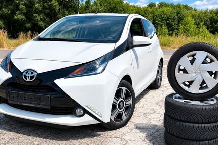 Toyota Aygo (X) 133.000 km 5.300 &euro; Rheinbrohl 56598