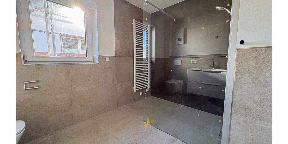 Etagenwohnung Bad Neuenahr-Ahrweiler Ahrweiler - 4 Zimmer, 100 m&sup2;, 1.260&euro; | Angebot:25915446