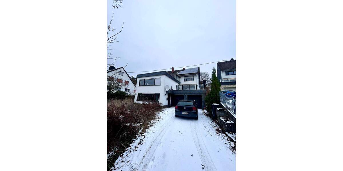 Einfamilienhaus Waldesch - 6 Zimmer, 180 m&sup2;, 435.000&euro; | Angebot:25705659