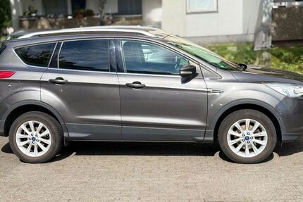Ford Kuga 95.000 km 10.299 &euro; Koblenz 56075