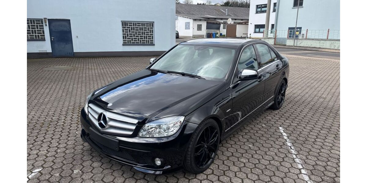 Mercedes-Benz C 180 135.000 km 6.800 &euro; Neuwied 56564
