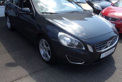 Volvo S60 139.014 km 7.995 &euro; Bad Honnef 53604