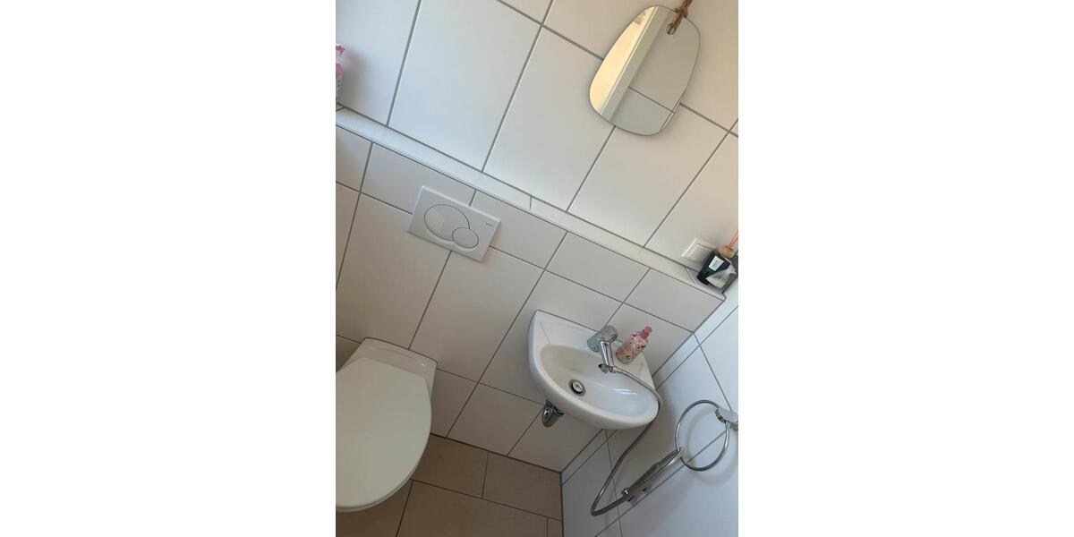 Dachgeschoßwohnung Koblenz Bubenheim - 3 Zimmer, 160 m&sup2;, 1.200&euro; | Angebot:24749747