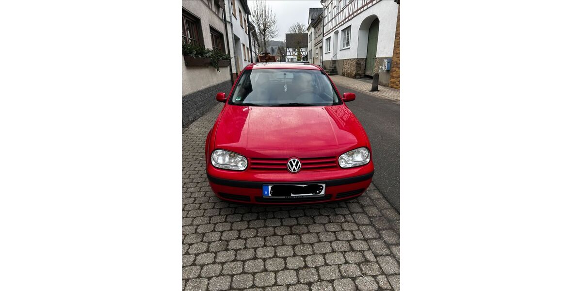 VW Golf 151.000 km 1.700 &euro; Waldorf 53498