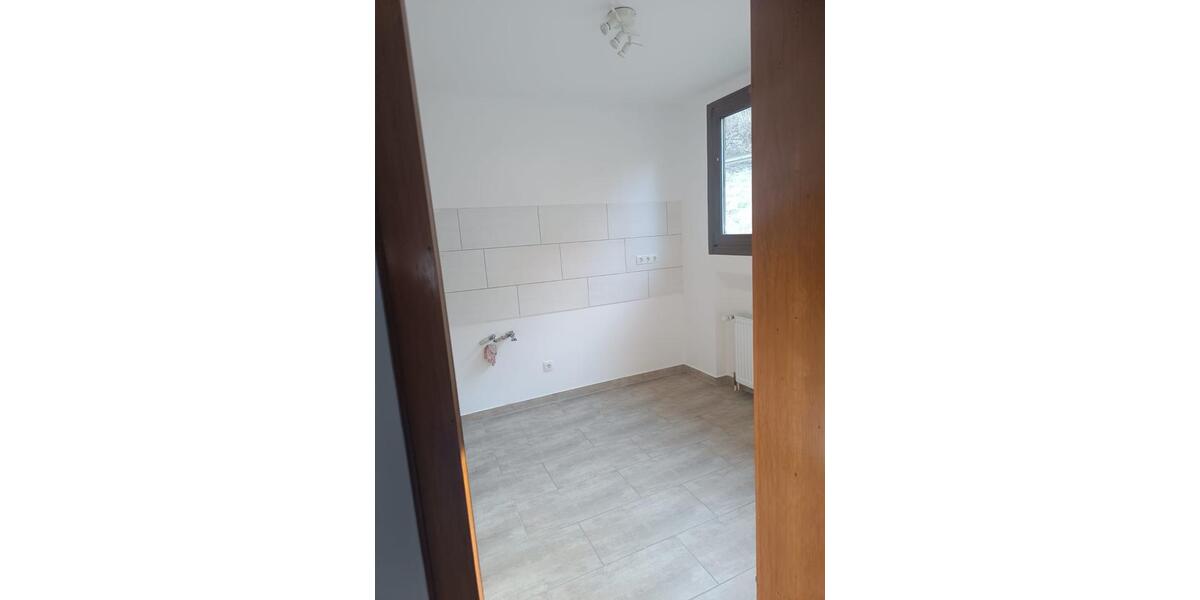 Dachgeschoßwohnung Kleinmaischeid - 4 Zimmer, 103 m&sup2;, 550&euro; | Angebot:25590919
