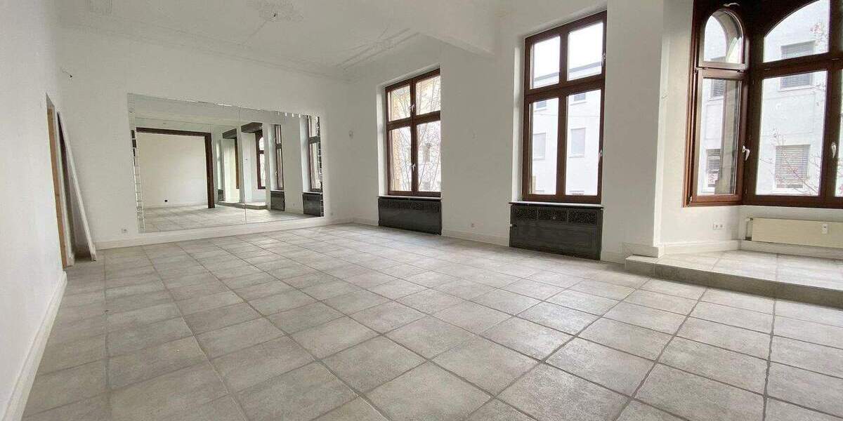 Gewerbeobjekt Neuwied - 5 Zimmer, 195 m&sup2;, 1.500&euro; | Angebot:25747873
