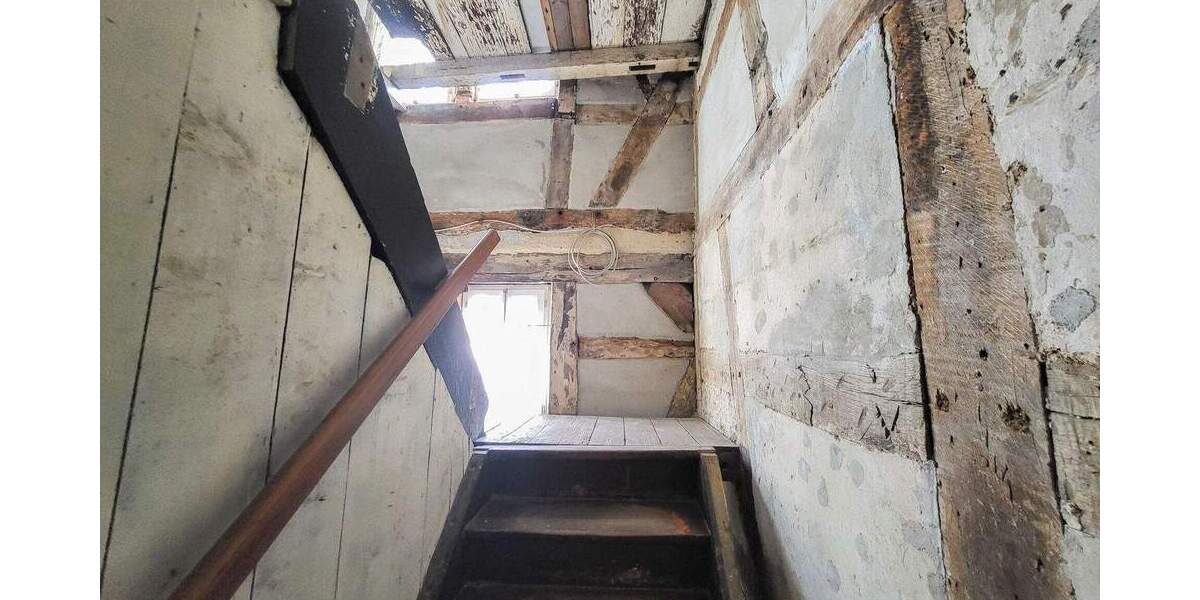 Einfamilienhaus Dausenau - 6 Zimmer, 140 m&sup2;, 79.000&euro; | Angebot:25691927