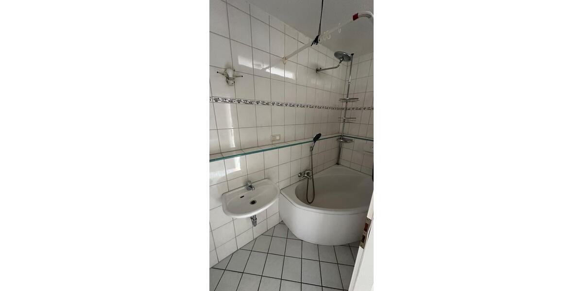 Etagenwohnung Bad Honnef - 4.5 Zimmer, 97 m&sup2;, 1.099&euro; | Angebot:24352110