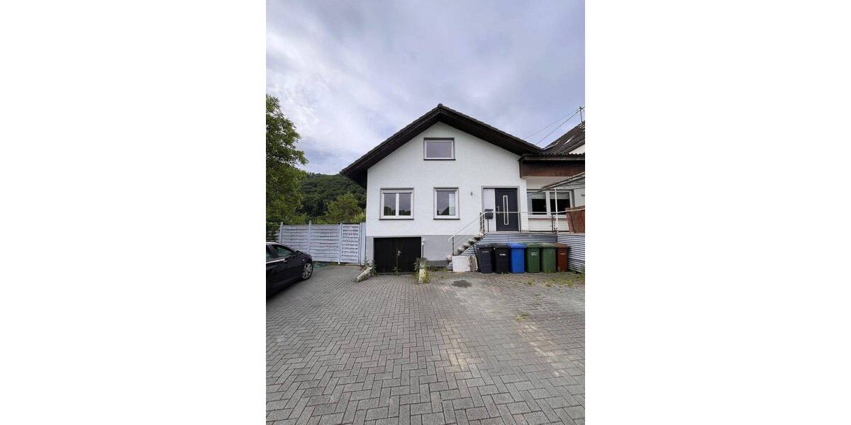 Einfamilienhaus Roßbach - 3 Zimmer, 117 m&sup2;, 950&euro; | Angebot:26908517