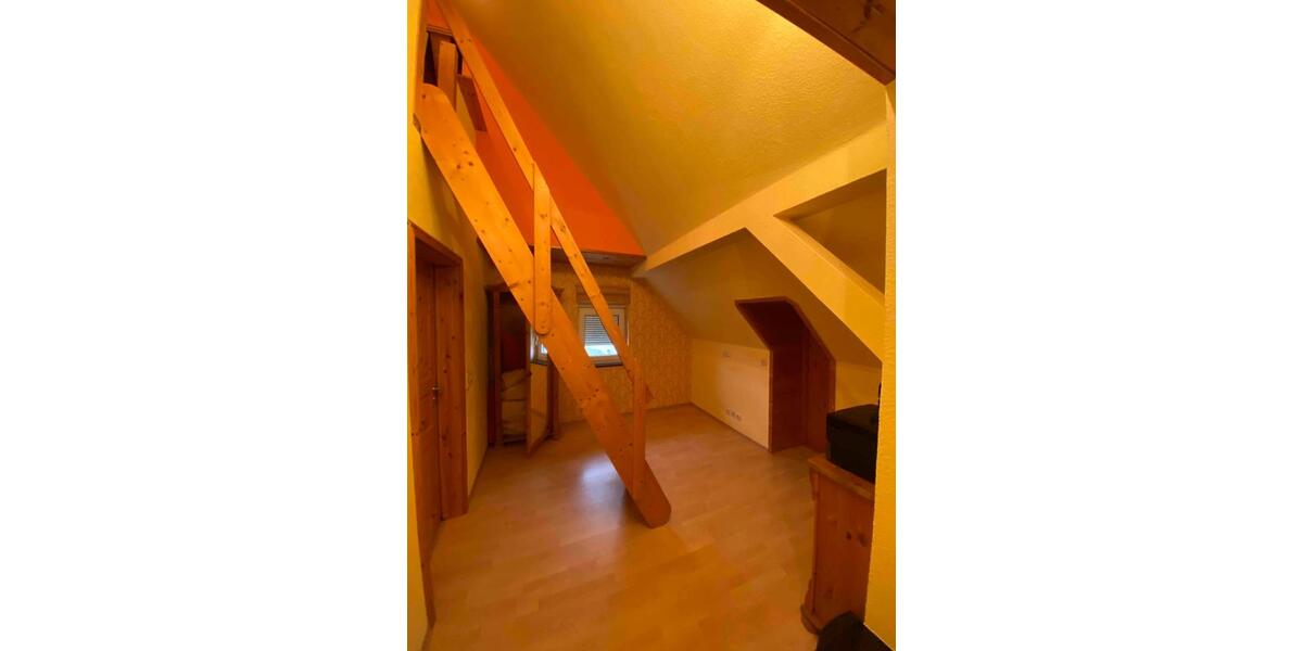 Einfamilienhaus Nickenich - 9 Zimmer, 175 m&sup2;, 449.000&euro; | Angebot:25171397