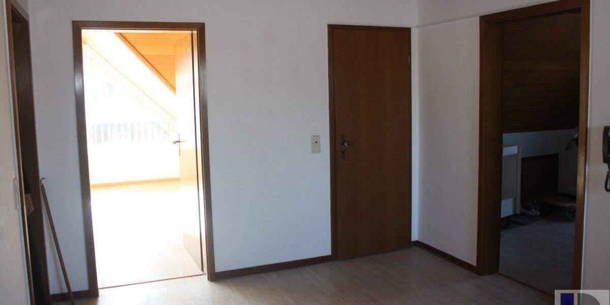 Etagenwohnung Saffig - 3 Zimmer, 105 m&sup2;, 234.000&euro; | Angebot:25800675