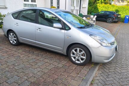 Toyota Prius 185.000 km 5.700 &euro; Koblenz 56072