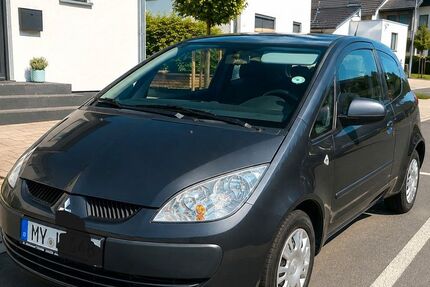 Mitsubishi Colt 220.000 km 1.199 &euro; Kruft 56642