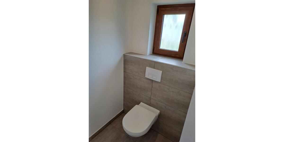 Etagenwohnung Steimel - 5 Zimmer, 120 m&sup2;, 900&euro; | Angebot:25483150