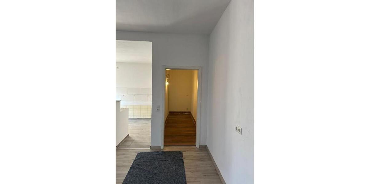 Erdgeschoßwohnung Urmitz - 3 Zimmer, 90 m&sup2;, 700&euro; | Angebot:25271367