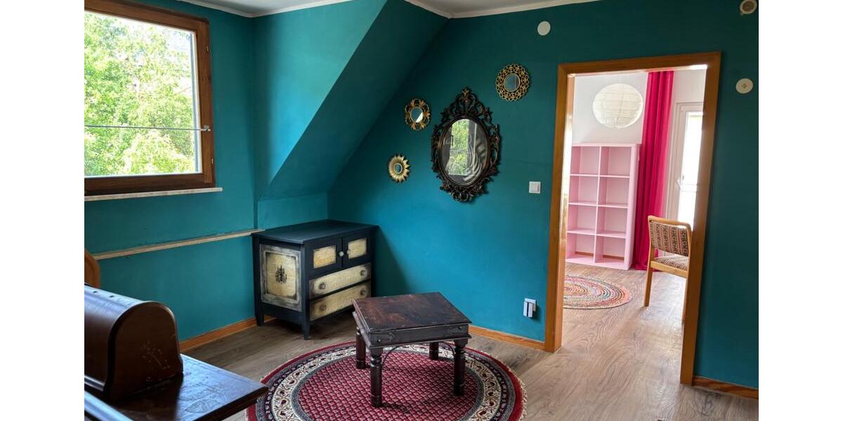 Etagenwohnung Boppard - 8 Zimmer, 250 m&sup2;, 400&euro; | Angebot:25872299