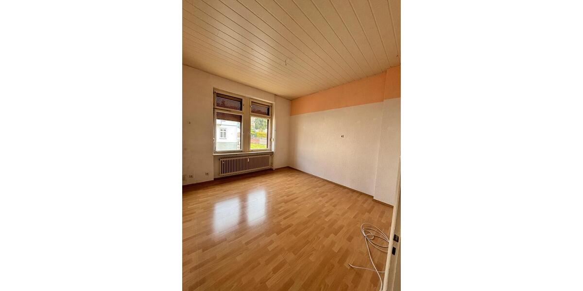 Etagenwohnung Lahnstein - 3 Zimmer, 90 m&sup2;, 850&euro; | Angebot:25868764