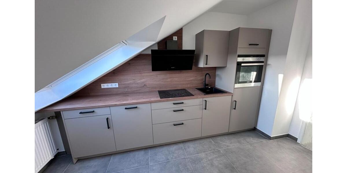 Dachgeschoßwohnung Mayen - 3 Zimmer, 64 m&sup2;, 700&euro; | Angebot:25783263