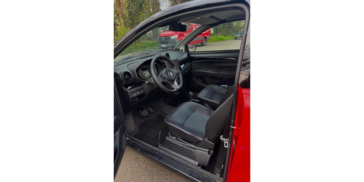 Aixam City Sport 33.029 km 12.100 &euro; Rengsdorf 56579