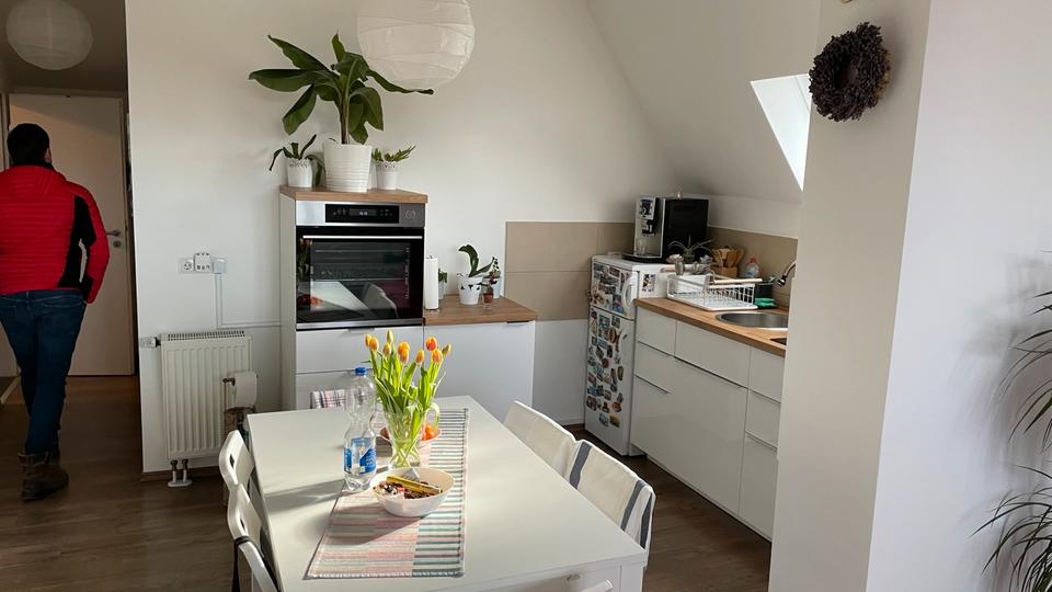 Dachgeschoßwohnung Neuwied Block - 2 Zimmer, 60 m&sup2;, 660&euro; | Angebot:25297668