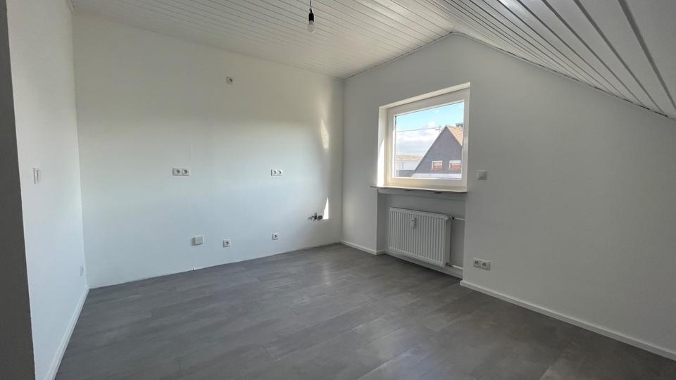 Mehrfamilienhaus, Wohnhaus Neuwied Feldkirchen - 7.5 Zimmer, 200 m&sup2;, 640.000&euro; | Angebot:26824402