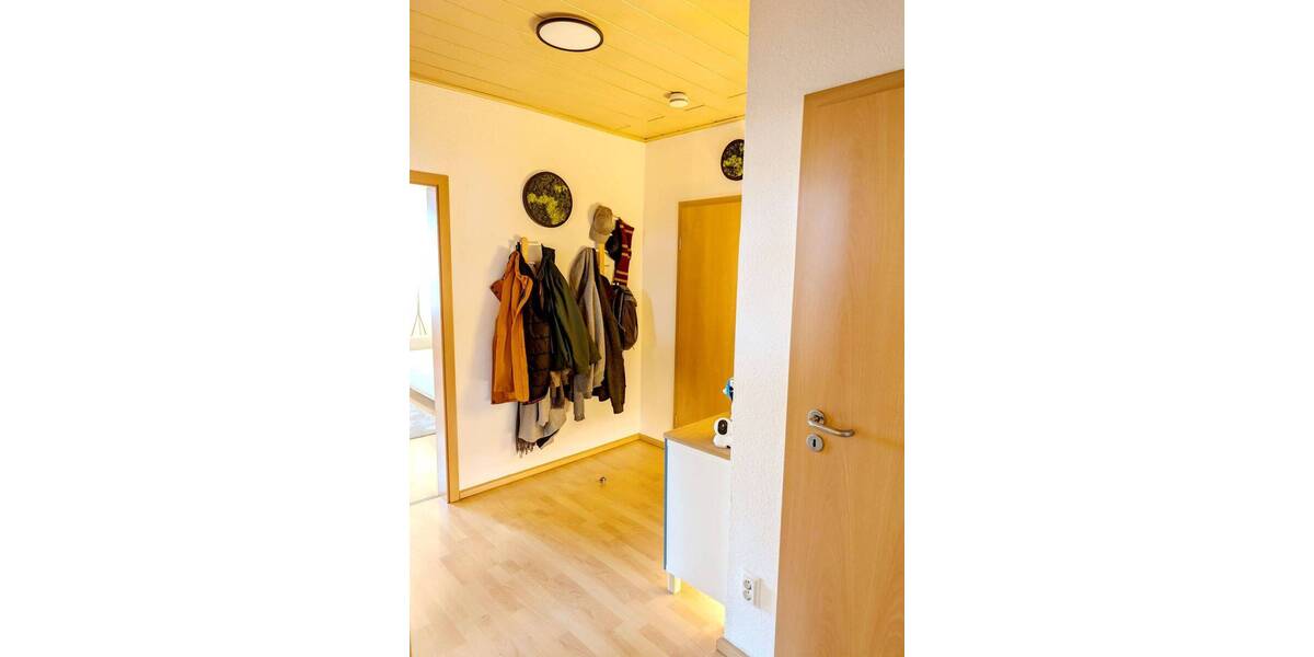 Etagenwohnung Mülheim-Kärlich Kärlich - 3 Zimmer, 85 m&sup2;, 670&euro; | Angebot:26488348