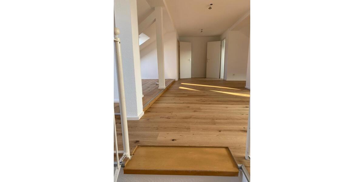 Maisonettenwohnung Koblenz - 4 Zimmer, 140 m&sup2;, 1.400&euro; | Angebot:25414622