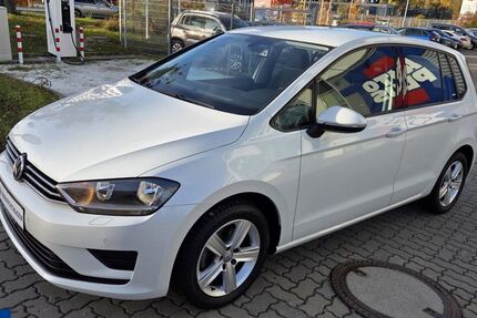 VW Golf Sportsvan 124.423 km 9.949 &euro; Heiligenroth 56412