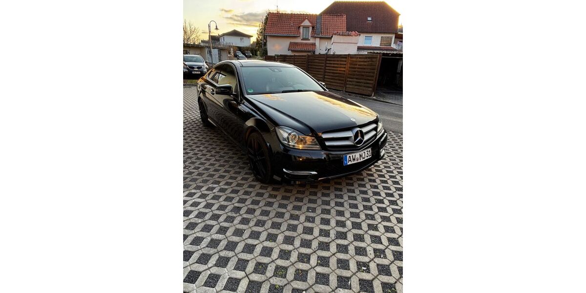 Mercedes-Benz C 350 127.000 km 17.850 &euro; Remagen 53424