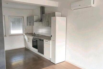 Wohnung Neuwied Feldkirchen - 4 Zimmer, 104 m&sup2;, 970&euro; | Angebot:25964272