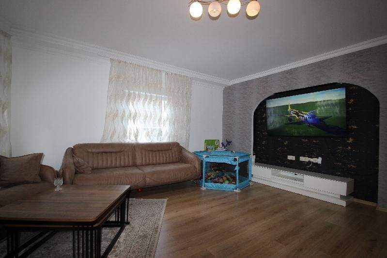 Mehrfamilienhaus, Wohnhaus Brohl-Lützing Brohl - 9 Zimmer, 240 m&sup2;, 350.000&euro; | Angebot:25690103