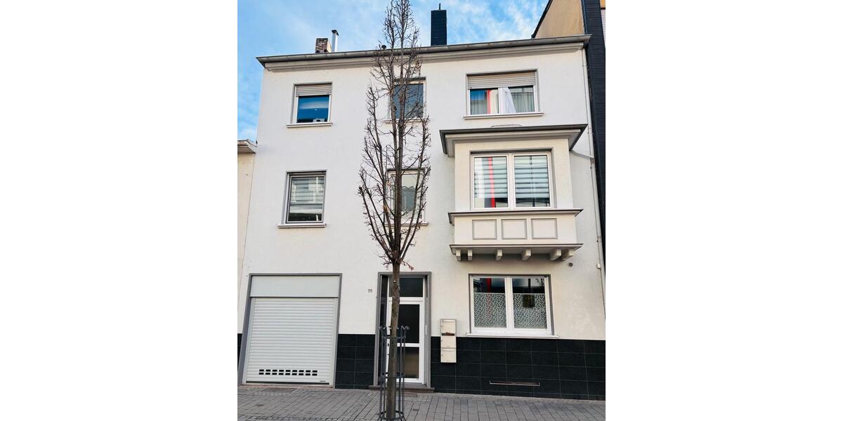 Dachgeschoßwohnung Bad Neuenahr-Ahrweiler Ahrweiler - 4 Zimmer, 152 m&sup2;, 1.050&euro; | Angebot:24730267