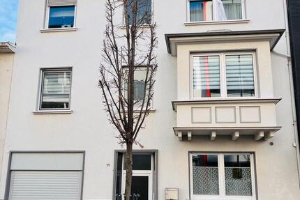 Wohnung Bad Neuenahr-Ahrweiler Ahrweiler - 4 Zimmer, 152 m&sup2;, 1.050&euro; | Angebot:24730267