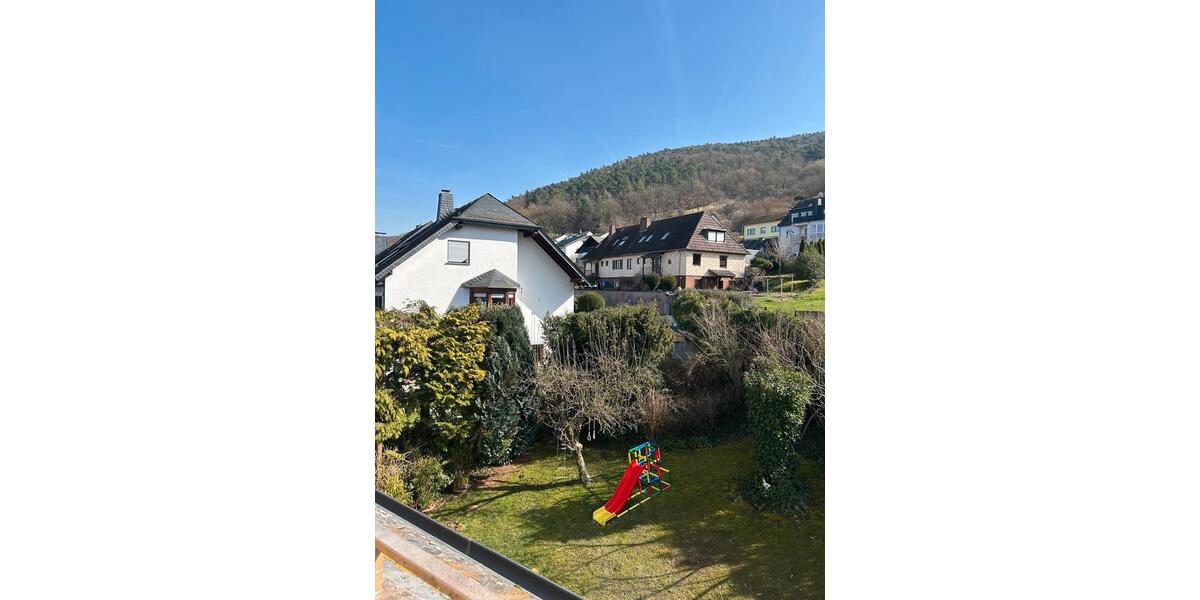 Dachgeschoßwohnung Andernach - 3 Zimmer, 72 m&sup2;, 900&euro; | Angebot:25590940