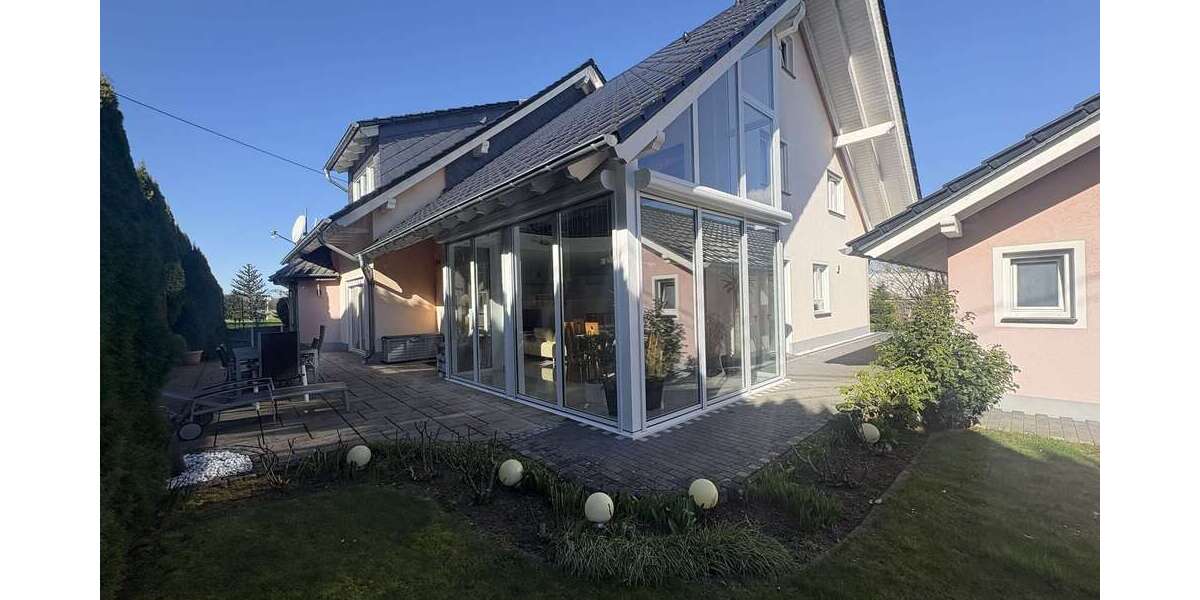 Einfamilienhaus Sessenhausen - 7.5 Zimmer, 325 m&sup2;, 495.000&euro; | Angebot:25649198