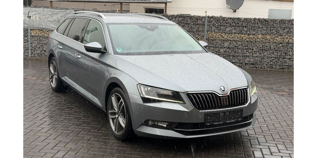 Skoda Superb 128.000 km 15.999 &euro; Bad Breisig 53498