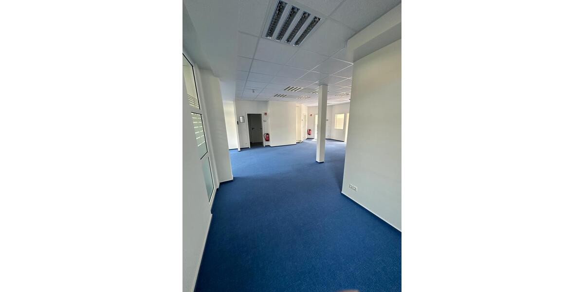 Erdgeschoßwohnung Oberlahr - 13 Zimmer, 358 m&sup2;, 195.000&euro; | Angebot:25536106