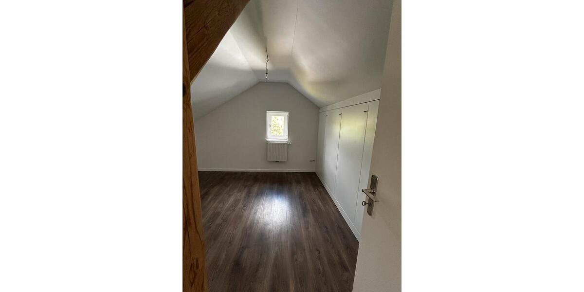 Dachgeschoßwohnung Neuhäusel - 4 Zimmer, 72 m&sup2;, 695&euro; | Angebot:26653146