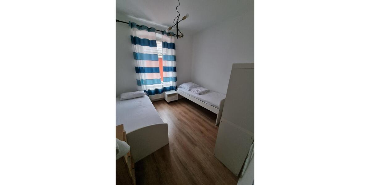Etagenwohnung Höhr-Grenzhausen Grenzhausen - 2 Zimmer, 70 m&sup2;, 15&euro; | Angebot:24441831