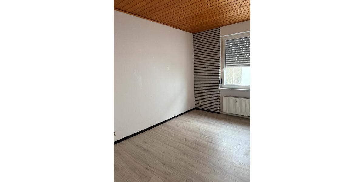 Etagenwohnung Vallendar - 3 Zimmer, 70 m&sup2;, 1.000&euro; | Angebot:25182762