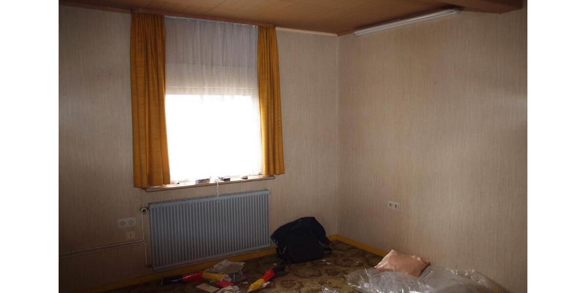 Doppelhaushälfte Andernach - 5 Zimmer, 120 m&sup2;, 89.000&euro; | Angebot:25987992