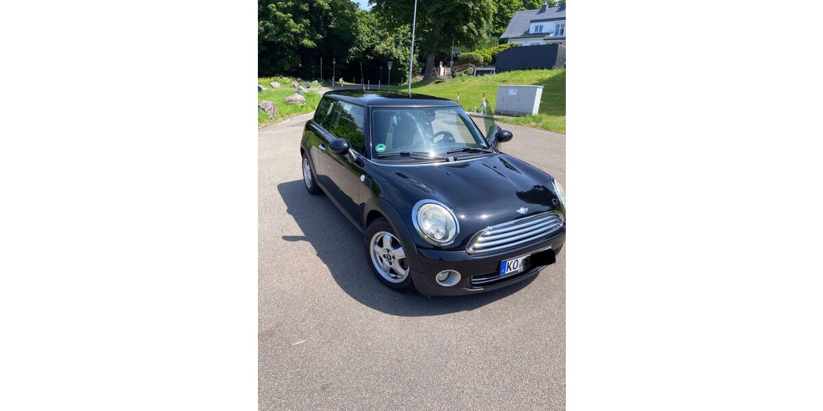 Mini ONE 96.000 km 2.800 &euro; Koblenz 56077